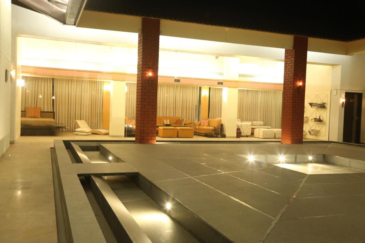 Hotel Outpost@Alibaug Alībāg Exteriér fotografie