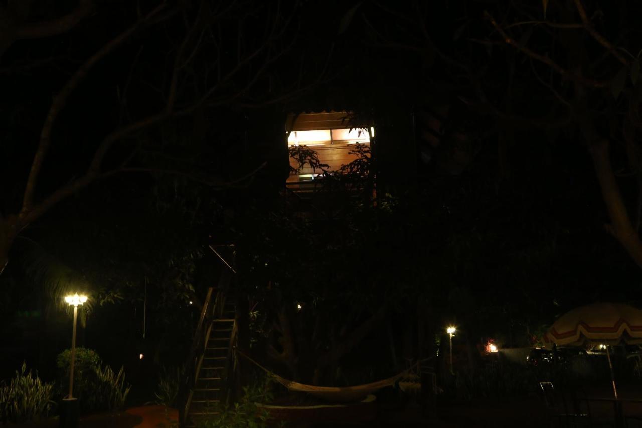 Hotel Outpost@Alibaug Alībāg Exteriér fotografie