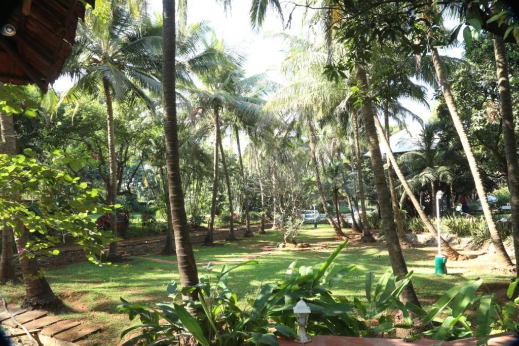 Hotel Outpost@Alibaug Alībāg Exteriér fotografie