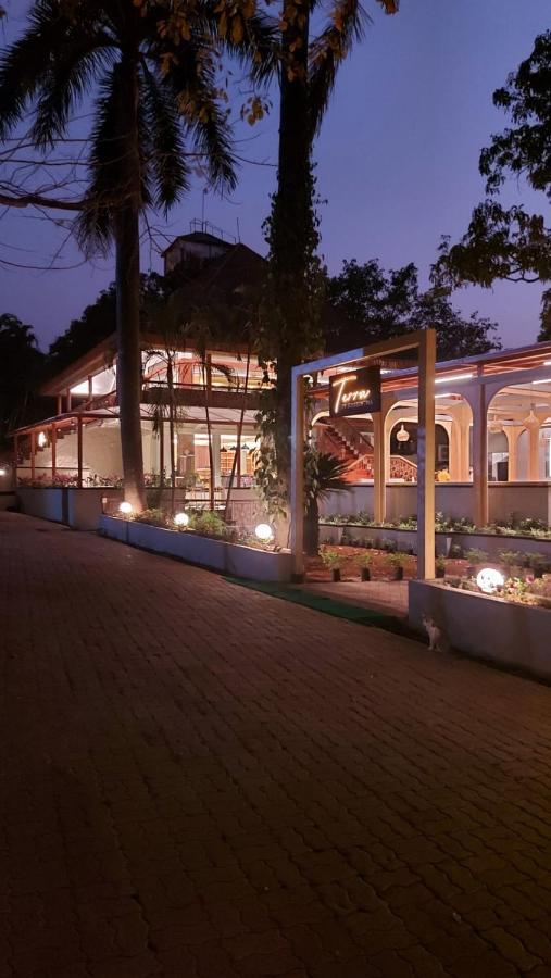Hotel Outpost@Alibaug Exteriér fotografie